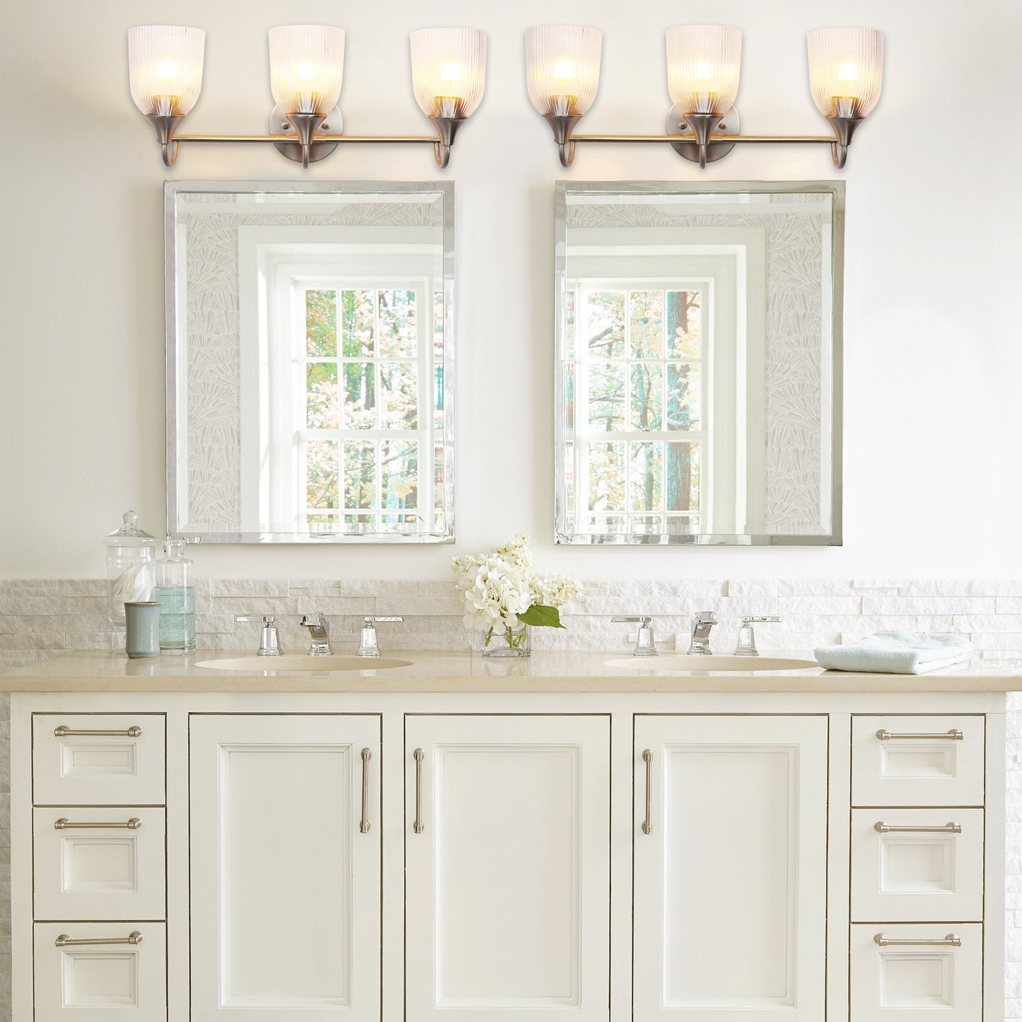 Bathroom Vanity Light Fixture, 3 Light Modern Gold Vanity Lighting fixtures, Bathroom Lighting Fixtures Over Mirror, Bathroom Wall Lamp with Clear Glass for Bathroom, Hallway, Bedroom with E26 Socket