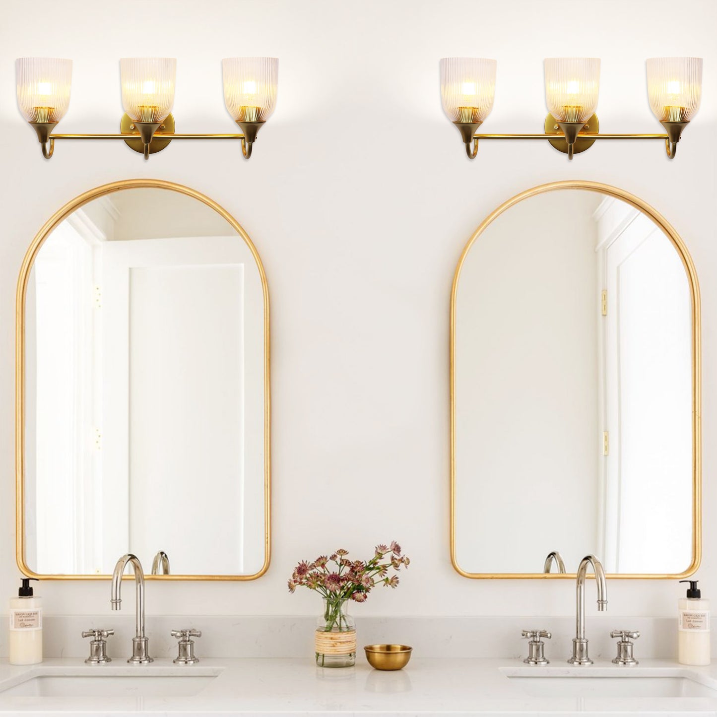 Bathroom Vanity Light Fixture, 3 Light Modern Gold Vanity Lighting fixtures, Bathroom Lighting Fixtures Over Mirror, Bathroom Wall Lamp with Clear Glass for Bathroom, Hallway, Bedroom with E26 Socket